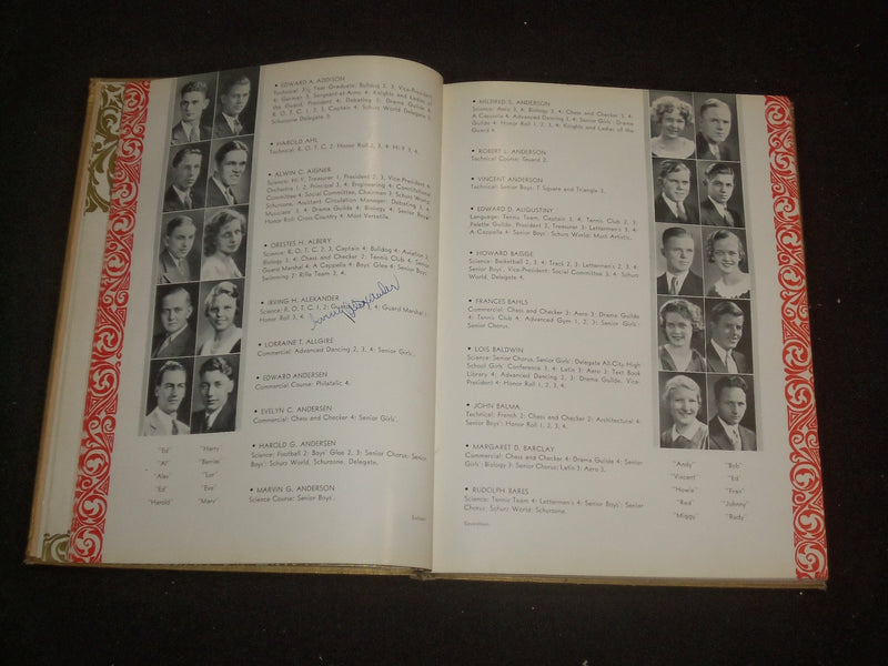1933 SCHURZONE CARL SCHURZ SENIOR HIGH SCHOOL YEARBOOK - CHICAGO, IL - YB 1984