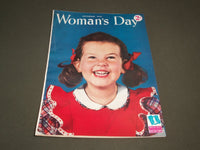 1942 SEPTEMBER WOMAN'S DAY MAGAZINE - SMILING GIRL IN PIGTAILS COVER - SP 7471