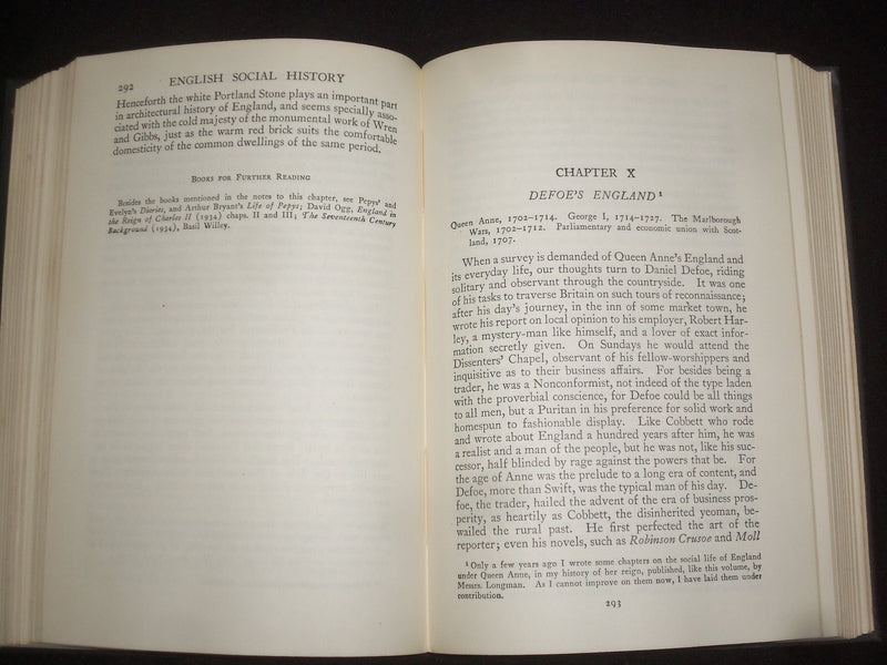 1946 ENGLISH SOCIAL HISTORY HARDCOVER BOOK BY G.M. TREVELYAN - KD 9205