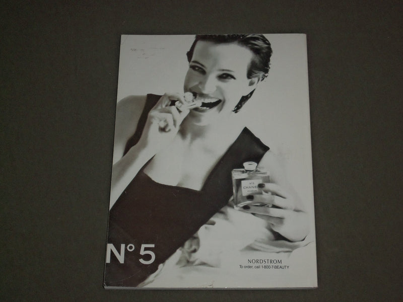 1995 APRIL VANITY FAIR MAGAZINE - HOLLYWOOD ISSUE, BY ANNIE LEIBOVITZ - SP 4509
