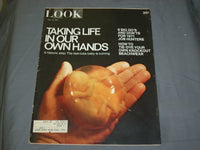 1971 MAY 18 LOOK MAGAZINE - WAKING LIFE IN OUR OWN HANDS - TEST TUBE BABY- LK 56