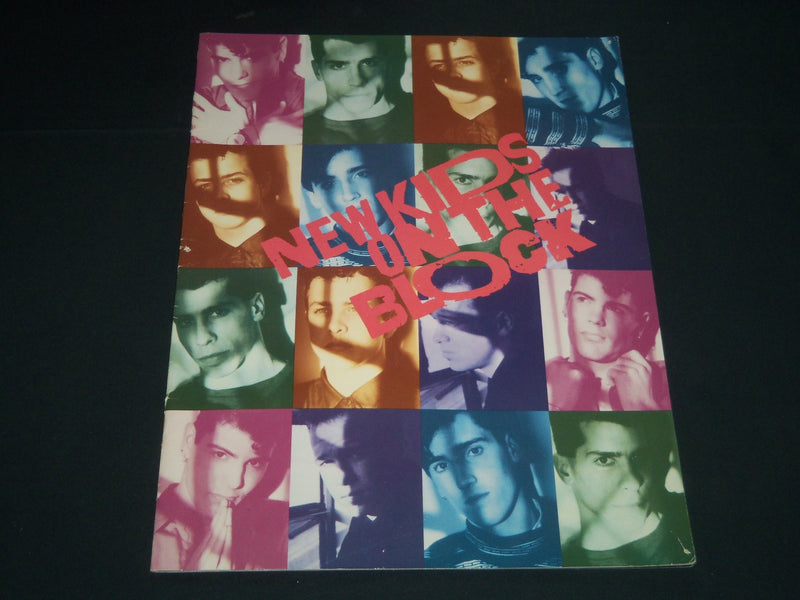 1989 NEW KIDS ON THE BLOCK HANG IN TOUGH PROGRAM - GREAT PHOTOS - SP 3242D