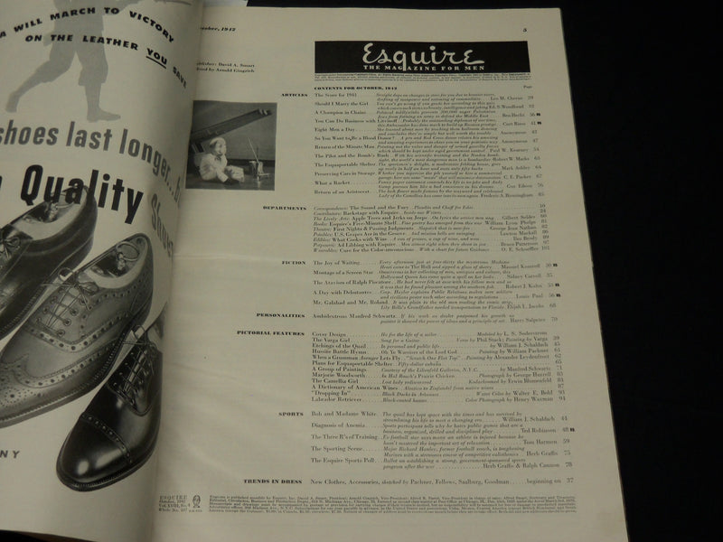 1942 OCTOBER ESQUIRE MAGAZINE - VARGA ILLUSTRATION - NICE COVER & ADS - ST 5707