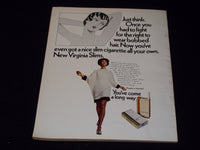 1969 MARCH MODERN SCREEN MAGAZINE - JACKIE KENNEDY LIZ TAYLOR COVER - E 14533