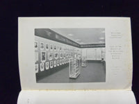 1933 THE WELLCOME RESEARCH INSTITUTION BOOK LONDON - CHICAGO EXPOSITION- KD 727U