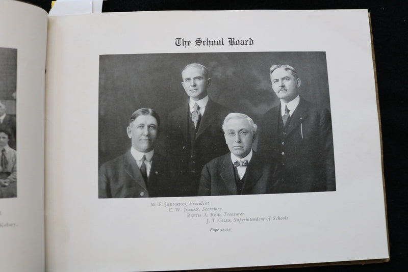 1918 THE PIERIAN - RICHMOND HIGH SCHOOL YEARBOOK - INDIANA - K 2880