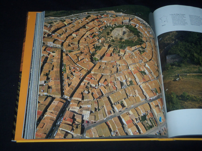 2006 FRANCE FROM THE AIR BOOK BY YANN ARTHUS-BERTRAND - GREAT PHOTOS - D 44