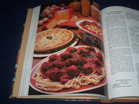 1981-1989 SOUTHERN LIVING ANNUAL RECIPES HARDCOVER BOOK LOT OF 9 - KD 1713