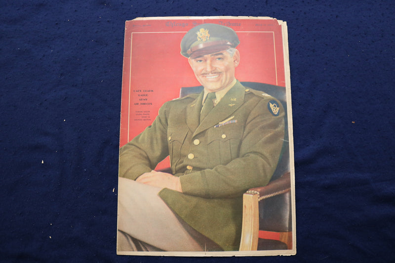 1944 MAR 19 CHICAGO TRIBUNE MAGAZINE - CLARK GABLE, ARMY CAPTAIN COVER - E 22806
