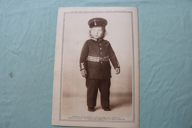 1915 JAN 28 NEW YORK TIMES MID-WEEK PICTORIAL WAR EXTRA- TELEPHONE POLE -NP 9125