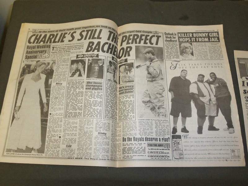 1990 JULY 20 NEWS OF THE WORLD NEWSPAPER- MURDER QUIZ FOR EASTEND SANDY- NP 3371