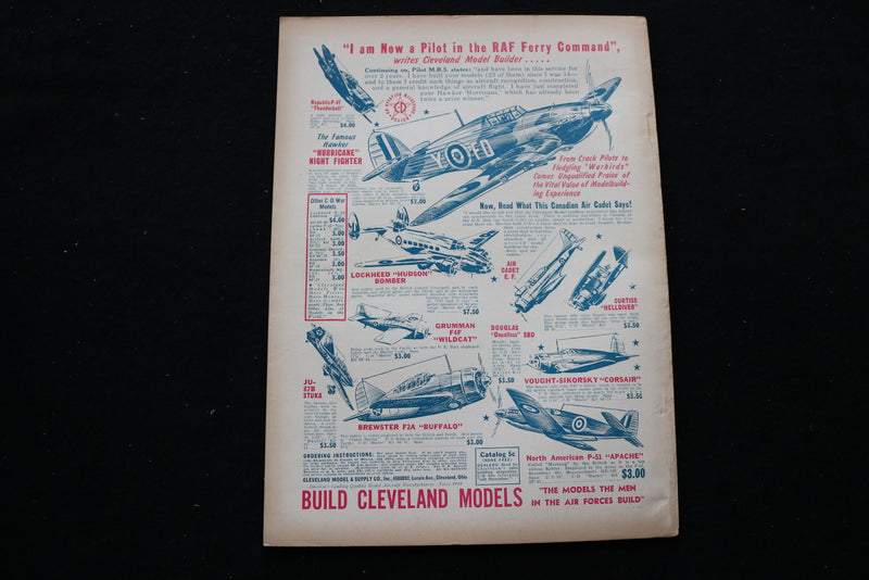 1942 OCTOBER FLYING ACES MAGAZINE - SCRATH OFF FLAT-TOP COVER - ST 1011Y