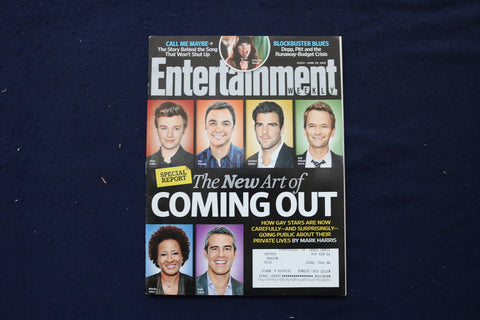 2012 JUNE 29 ENTERTAINMENT WEEKLY MAGAZINE - ART OF COMING OUT COVER - E 18612
