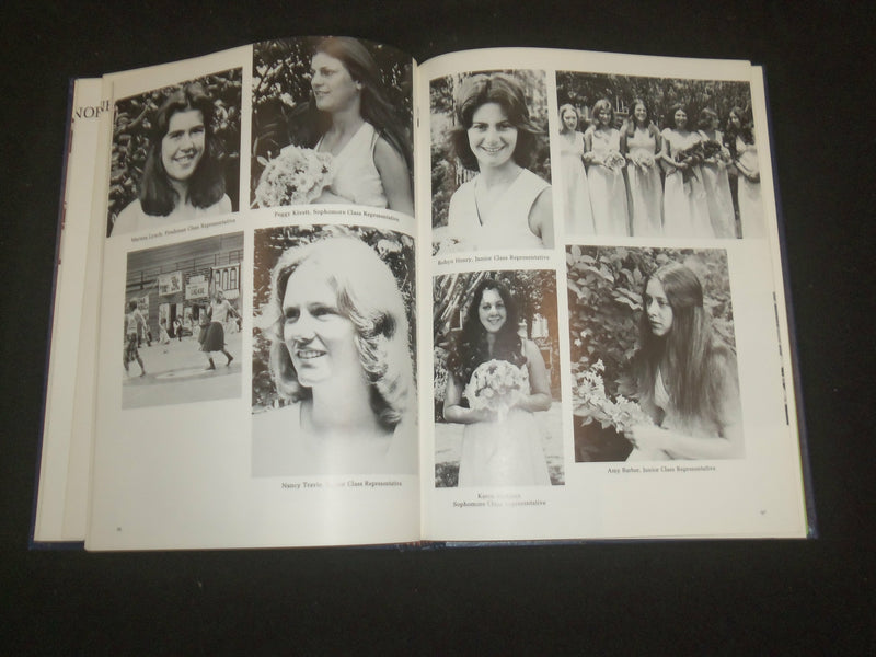 1976 CATAWBA COLLEGE YEARBOOK - SALISBURY, NORTH CAROLINA - YB 2300