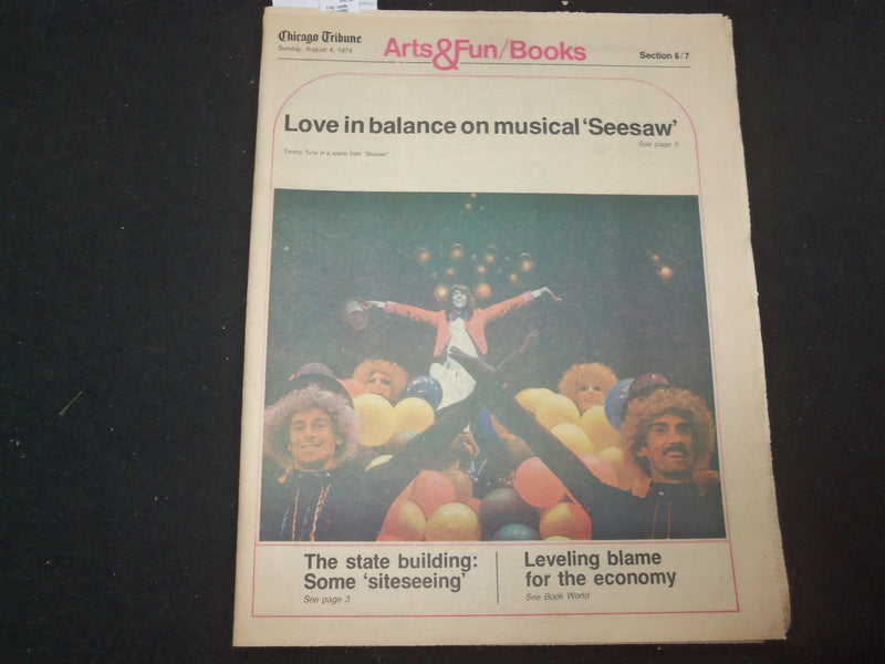 1974 AUGUST 4 CHICAGO TRIBUNE ARTS & FUN/BOOKS SECTION - TOMMY TUNE - NP 8063