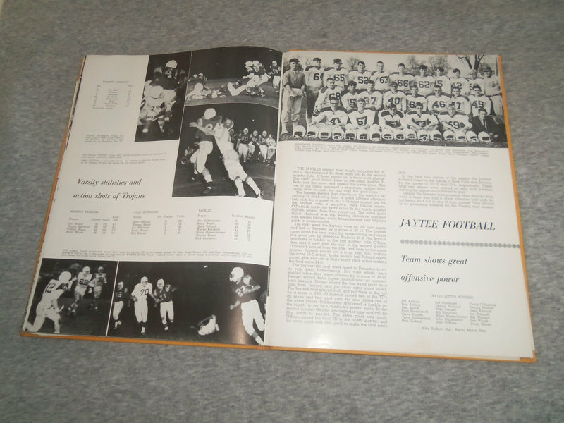 1968 ATODNEM MENDOTA HIGH SCHOOL YEARBOOK - MENDOTA, ILLINOIS - YB 2482