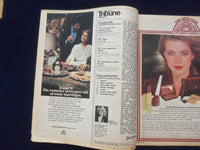 1979 OCTOBER 28 CHICAGO TRIBUNE MAGAZINE SECTION - ANGIE DICKINSON - NP 6382