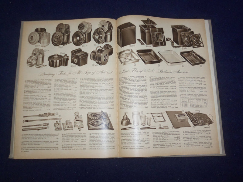 1955 MONTGOMERY WARD PHOTOGRAPHIC CATALOG - HARDCOVER - R 96T