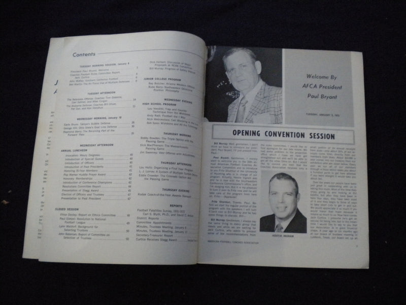 1973 AMERICAN FOOTBALL COACHES ASSOCATION MAGAZINE - 50TH ANNUAL MTG - SP 3625R