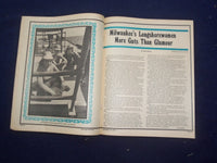 1976 SEPTEMBER 10 BUGLE AMERICAN MAGAZINE - WOMEN ON THE DOCKS - J 9451