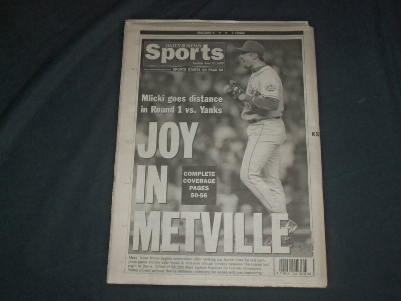 1997 JUNE 17 NY DAILY NEWS NEWSPAPER - METS DEFEAT YANKEES - 1ST EVER - NP 4034