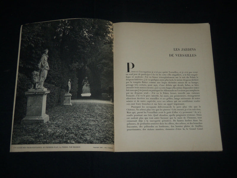 1947 LES JARDINS DE VERSAILLES FRENCH BOOK - PHOTOS BY JEAN ROUBIER - J 3840