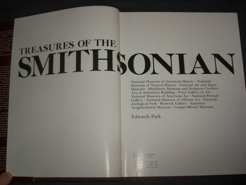 1983 TREASURES OF THE SMITHSONIAN BY EDWARDS PARK - HARD COVER BOOK - I 1852