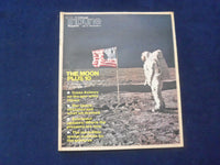 1979 JULY 15 CHICAGO TRIBUNE MAGAZINE SECTION - THE MOON PLUS 10 - NP 6380