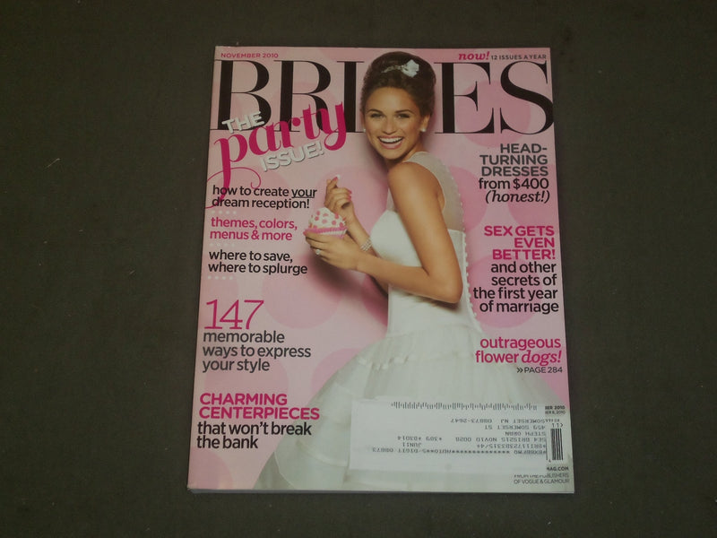 2010 NOVEMBER BRIDES MAGAZINE - NICE COVER, PHOTOS & ARTICLES - B 2200