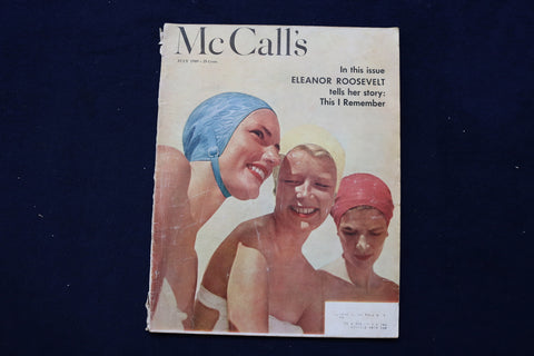 1949 JULY MCCALL'S MAGAZINE - 3 WOMEN IN SWIM CAPS COVER - E 22133