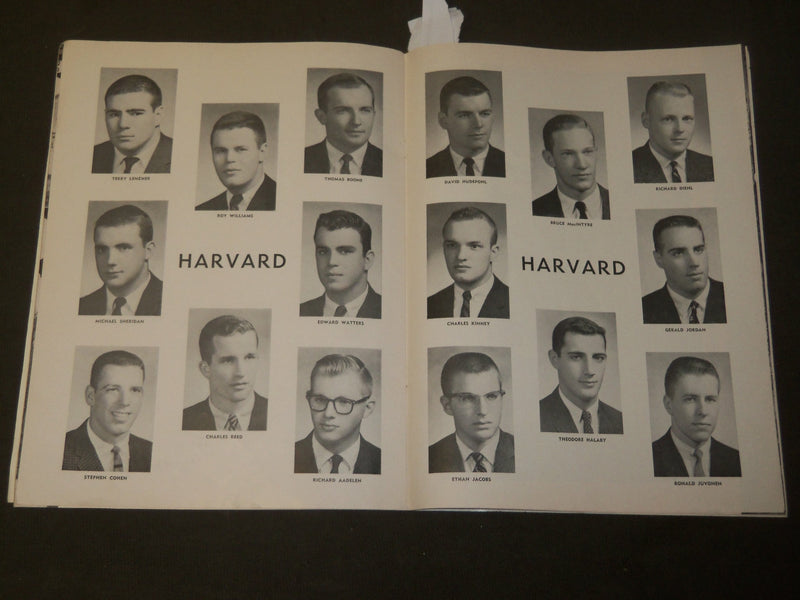 1960 NOVEMBER 5 PRINCETON VS. HARVARD FOOTBALL PROGRAM - IVY LEAGUE - J 3595