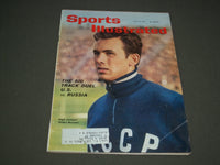 1961 JULY 17 SPORTS ILLUSTRATED MAGAZINE - HIGH JUMPER VALERI BRUMEL - SP 9015