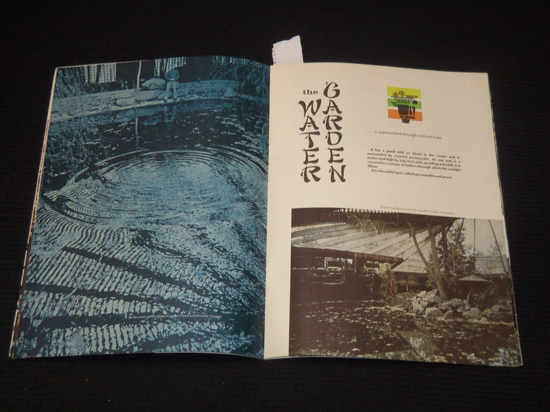 1971 THE HOUSE ON THE ROCK BOOKLET - SOFTCOVER - GREAT PHOTOS - K 2149