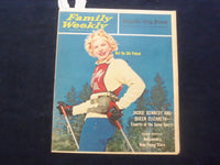 1961 DEC 10 FAMILY WEEKLY MAGAZINE SECTION-JACKIE KENNEDY-QUEEN ELIZABETH-J 9807