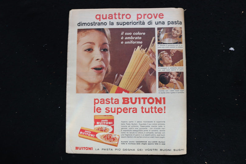 1965 DECEMBER 5 BOLERO FILM MAGAZINE - AUDREY HEPBURN COVER - E 25848