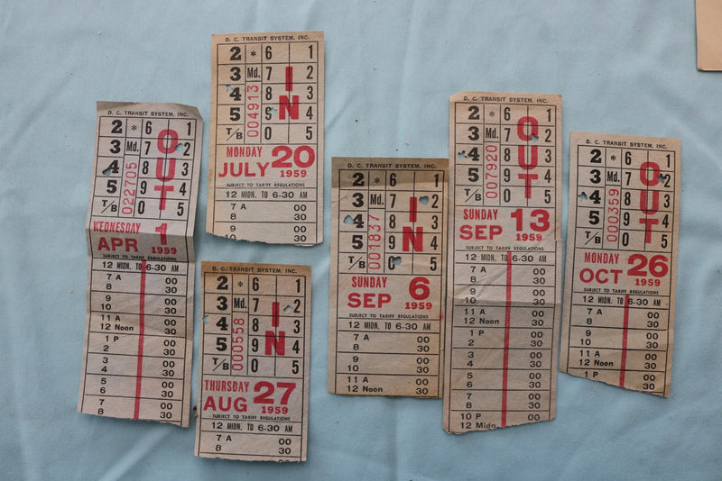 1920'S-1961 RAILROAD AND BUS TICKETS - 25 PIECES - K 3322