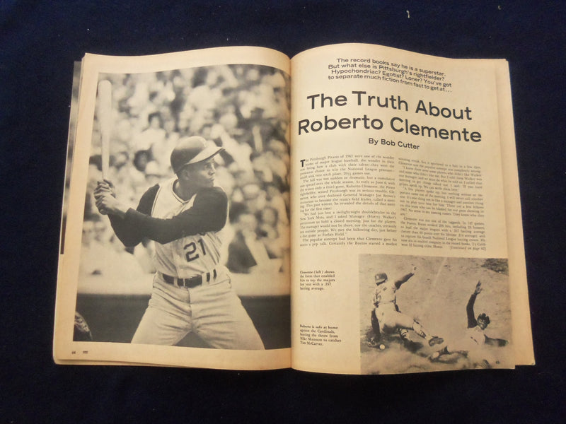1968 TRUE'S BASEBALL YEARBOOK MAGAZINE - CARL YASTRZEMSKI - SP 6118U
