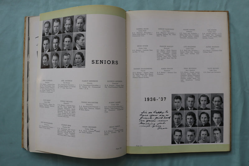 1937 OLD GOLD IOWA STATE TEACHERS COLLEGE YEARBOOK - CEDAR FALL, IOWA - YB 3577