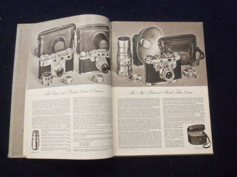 1949 MONTGOMERY WARD PHOTOGRAPHIC CATALOG - HARDCOVER - R 96O