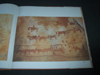 1979 MAJOR ROCK PAINTINGS OF SOUTHERN AFRICA BOOK - NICE PRINTS - I 1561