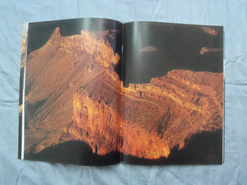 1969-1978 NATIONAL PARKS SOFTCOVER BOOKS - LOT OF 4 - K 254