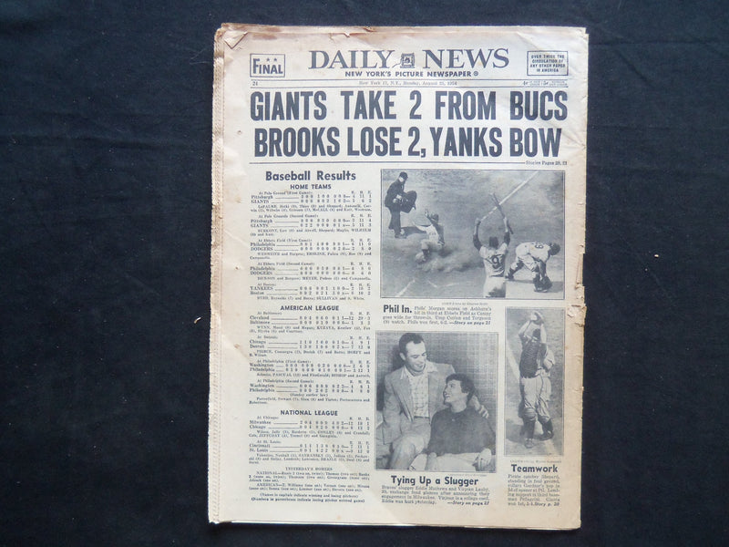 1954 AUGUST 23 NY DAILY NEWS NEWSPAPER - LUXURY TRAIN WRECKED; 4 DIE - NP 2520