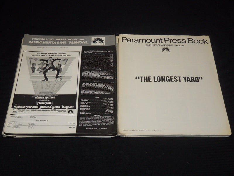1970'S PARAMOUNT MOVIE PRESSBOOKS LOT OF 20 - O 3809
