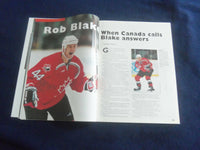 1998-1999 ANNUAL CANADIAN HOCKEY MAGAZINE - ROB BLAKE COVER - F 253I