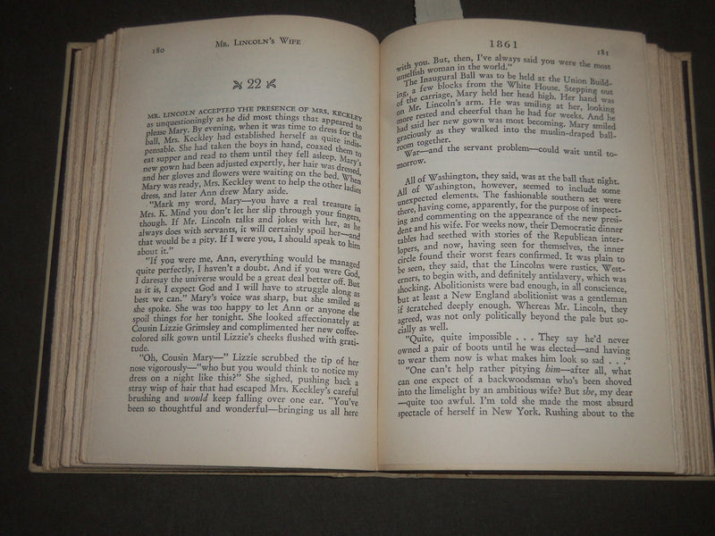 1943 MR. LINCOLN'S WIFE BY ANNE COLVER HARDCOVER BOOK - KD 4426