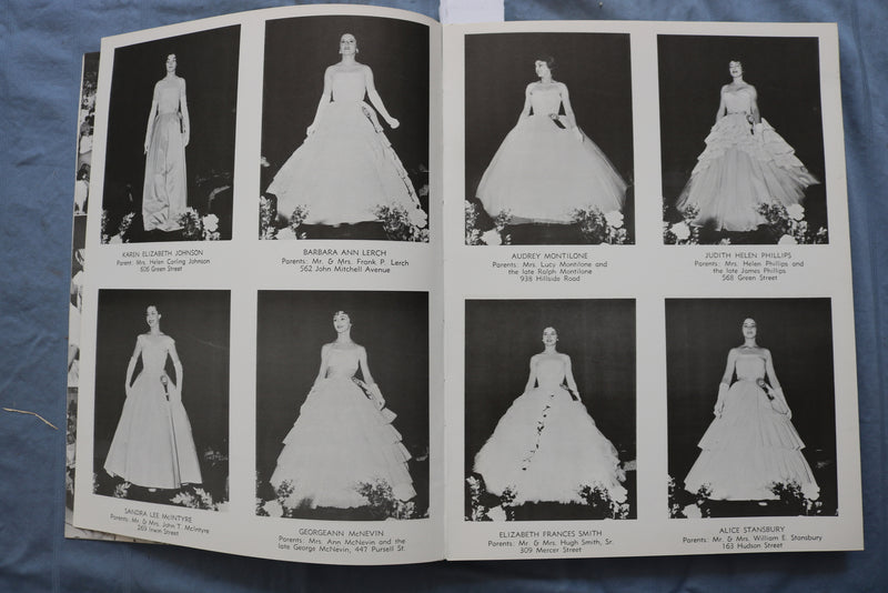1961 CENTENNIAL CANDIDS SOFTCOVER BOOK BY CARL BAXTER -PHILLIPSBURG, NJ- KD 9501