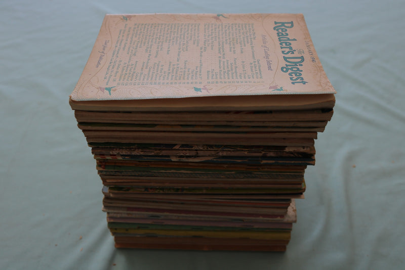 1943-1947 READER'S DIGEST MAGAZINE - LOT OF 34 - O 3980
