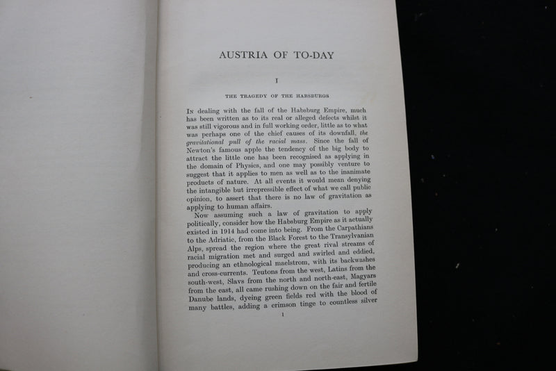 1932 AUSTRIA OF TODAY HARDCOVER BOOK BY VICTOR GERMANS - KD 9479