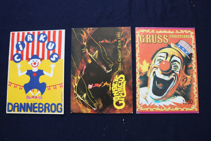 1980'S-1990'S CIRCUS PROGRAMS - LOT OF 39 - O 3641