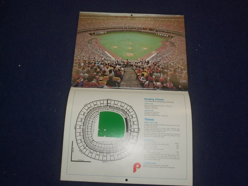 1980 PHILADELPHIA PHILLIES CALENDAR - PETE ROSE ILLUSTRATION ON COVER - ST 6808